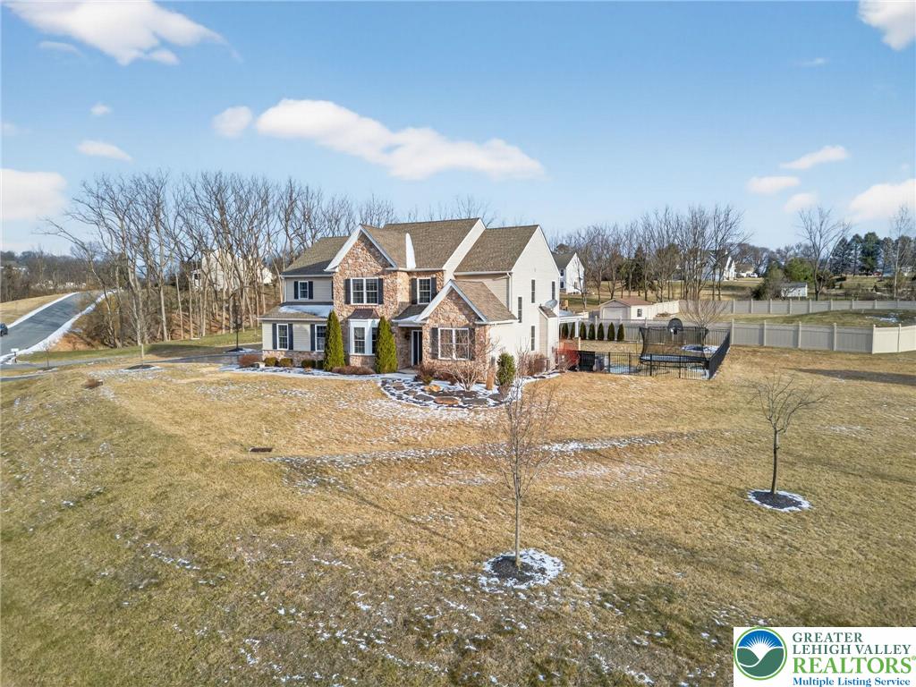 1455 Saratoga Circle