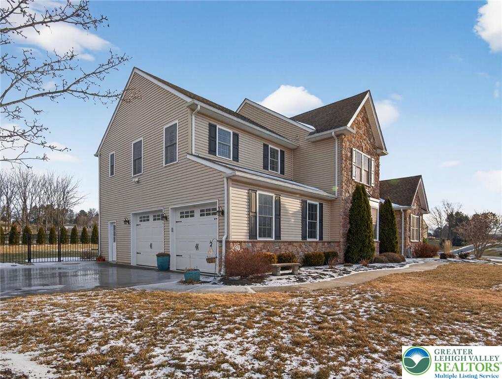 1455 Saratoga Circle