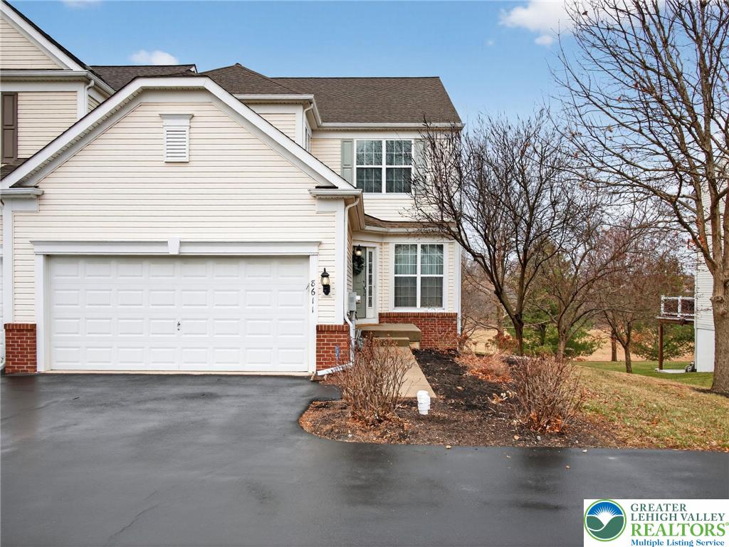 8611 Cascade Road