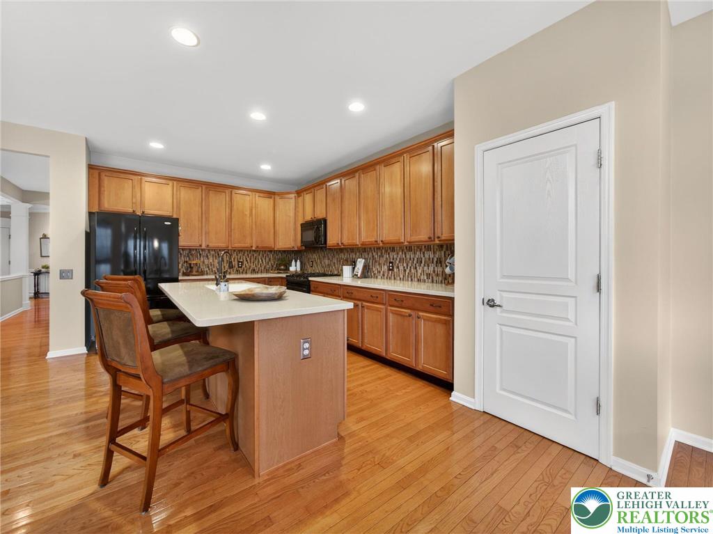 8611 Cascade Road