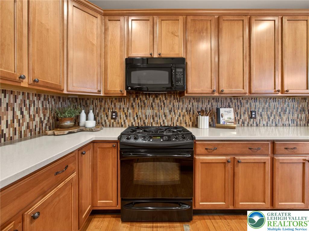 8611 Cascade Road