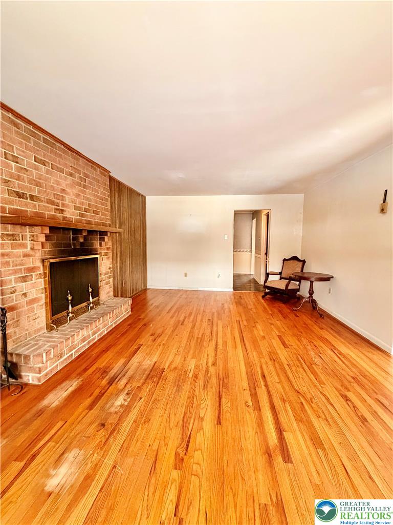 52 Willow Street