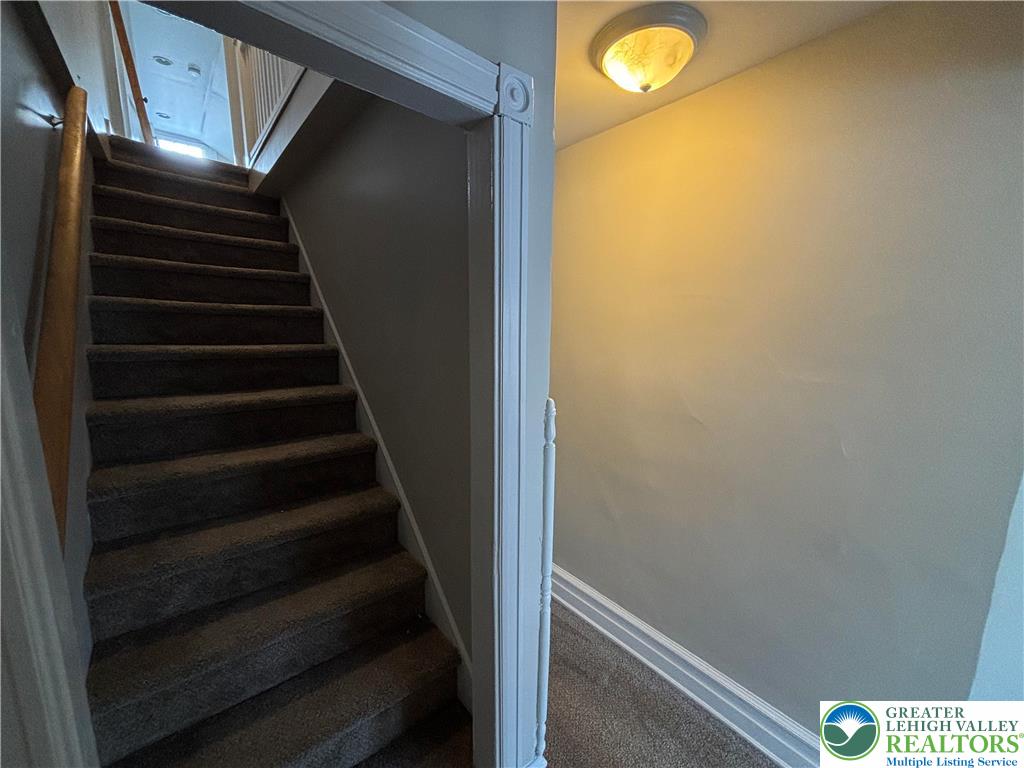418 Ridge Street 2