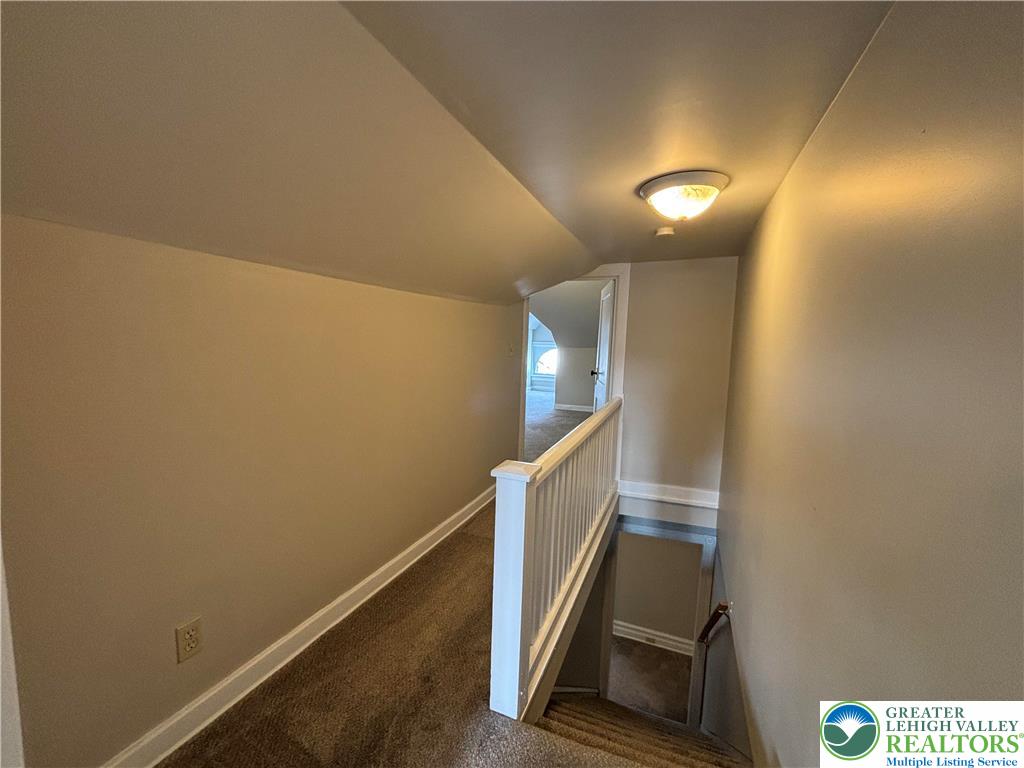 418 Ridge Street 2