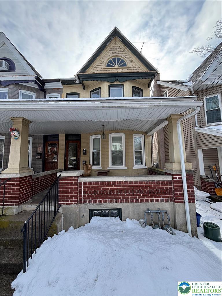 418 Ridge Street 2