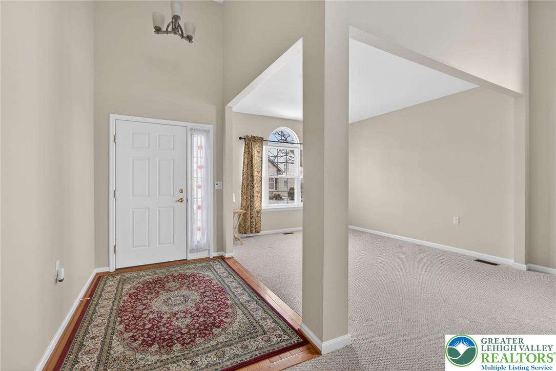 2920 Lifford Lane