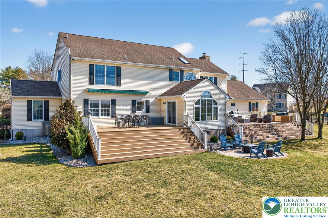 2590 River Rock Drive