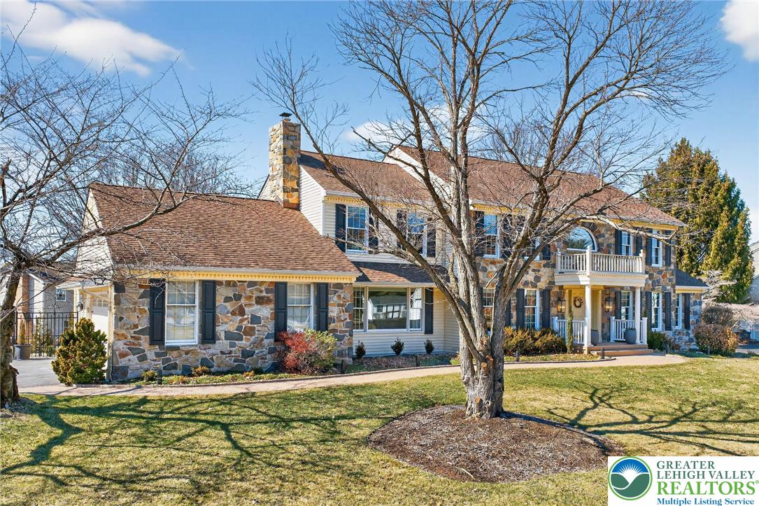 2590 River Rock Drive
