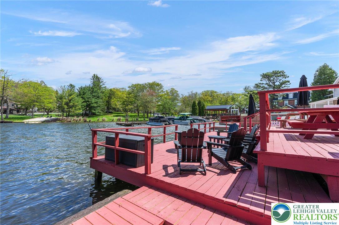 36 South Lake Drive