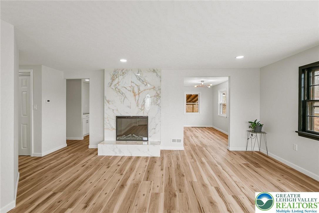 427 Walnut Drive