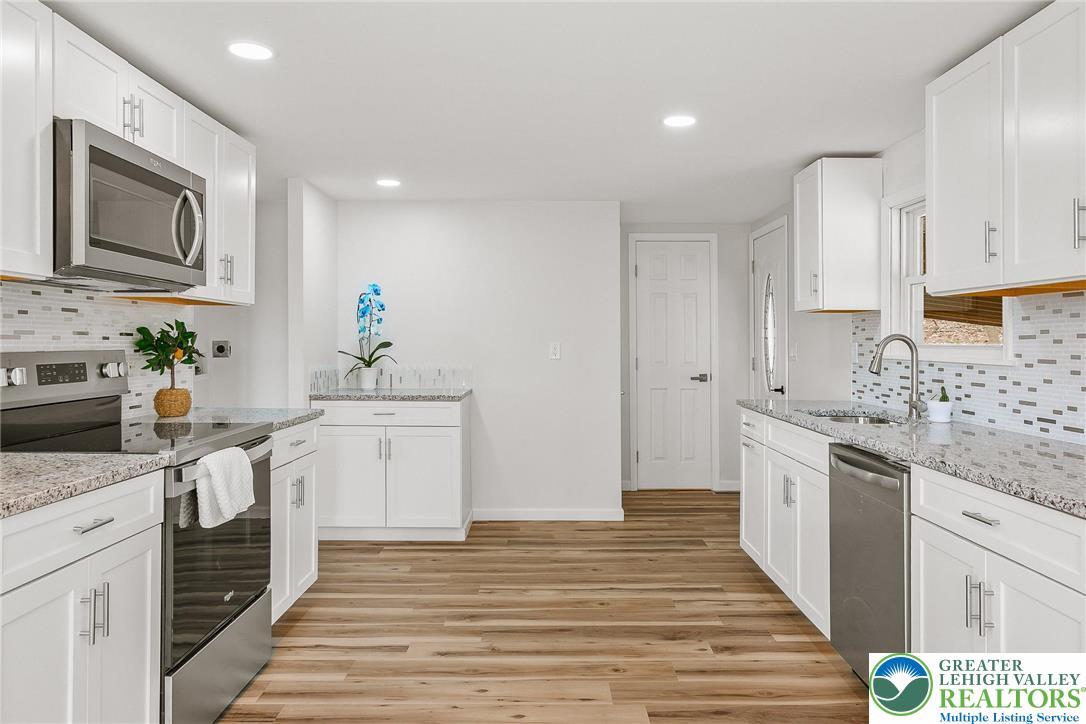 427 Walnut Drive