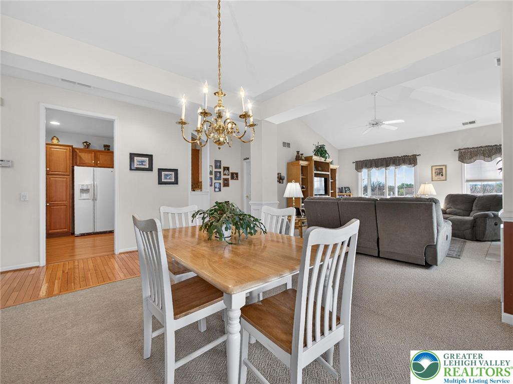 19 Glenmoor Circle