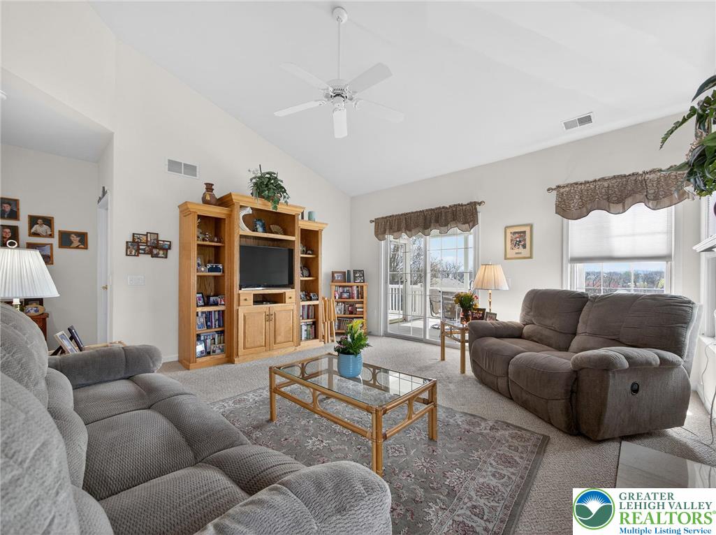 19 Glenmoor Circle