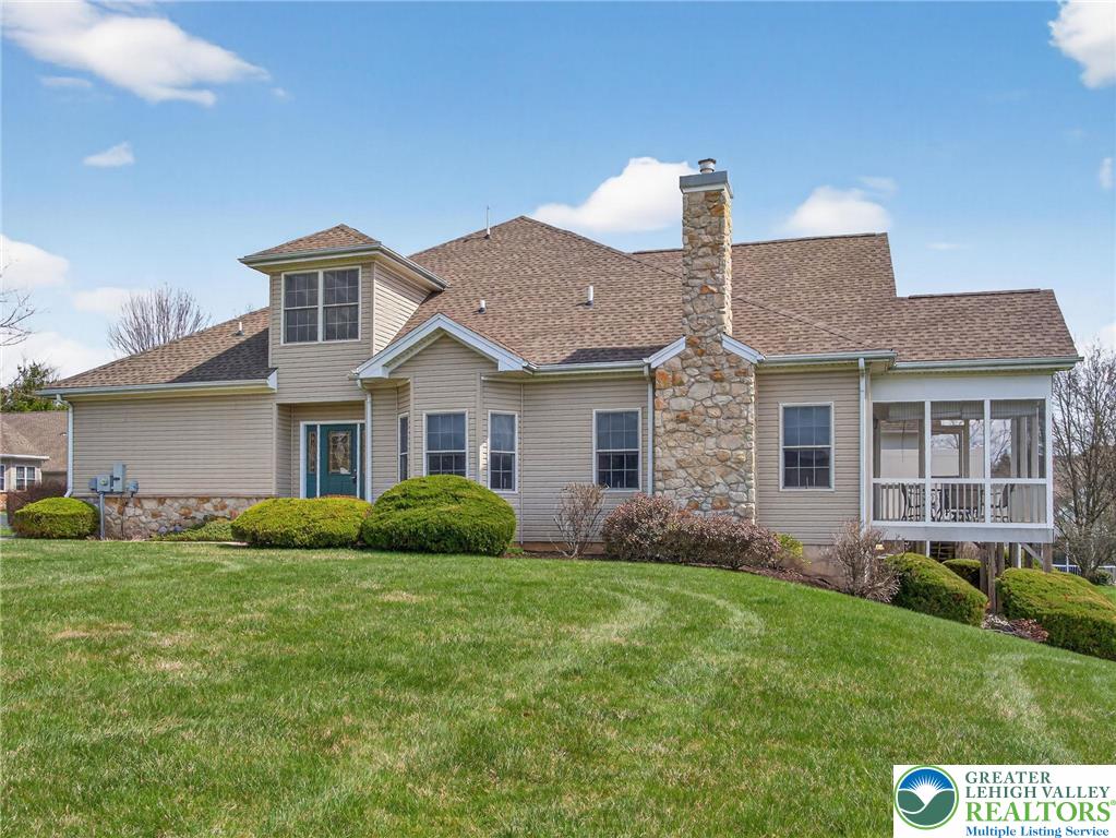 19 Glenmoor Circle