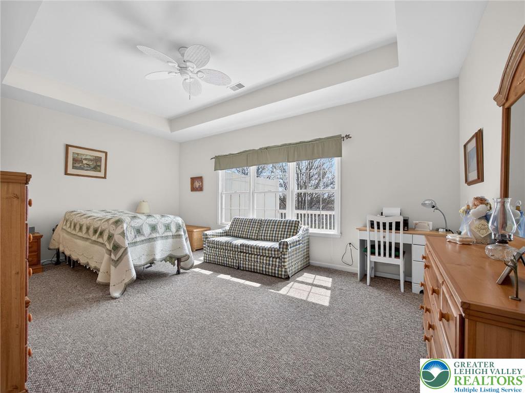 19 Glenmoor Circle