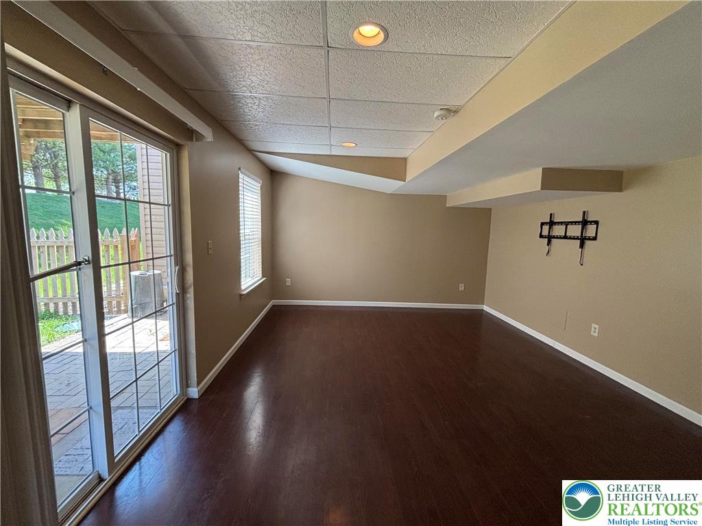 5200 Spring Ridge Drive