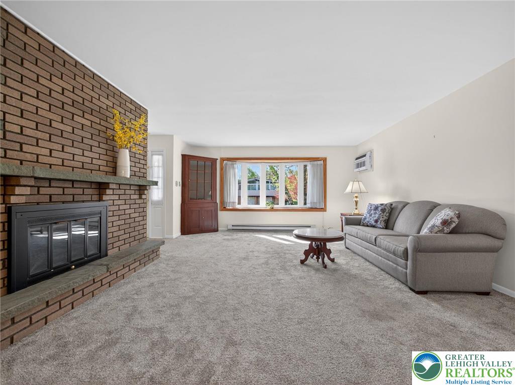 103 Kent Road