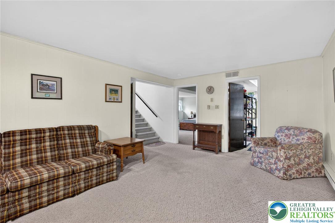 2590 31st Street Southwest