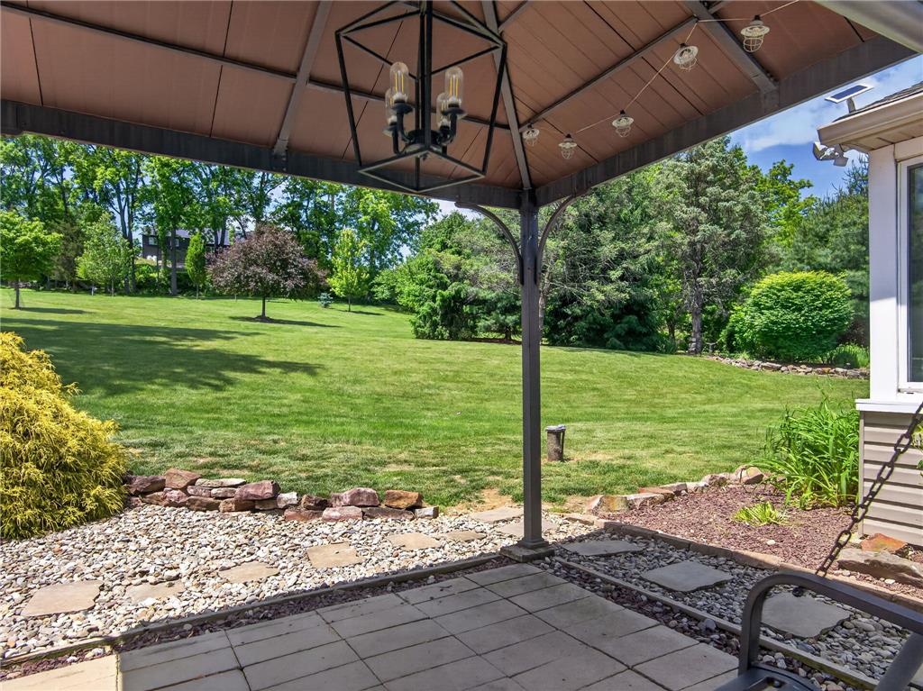 4701 Main Road West