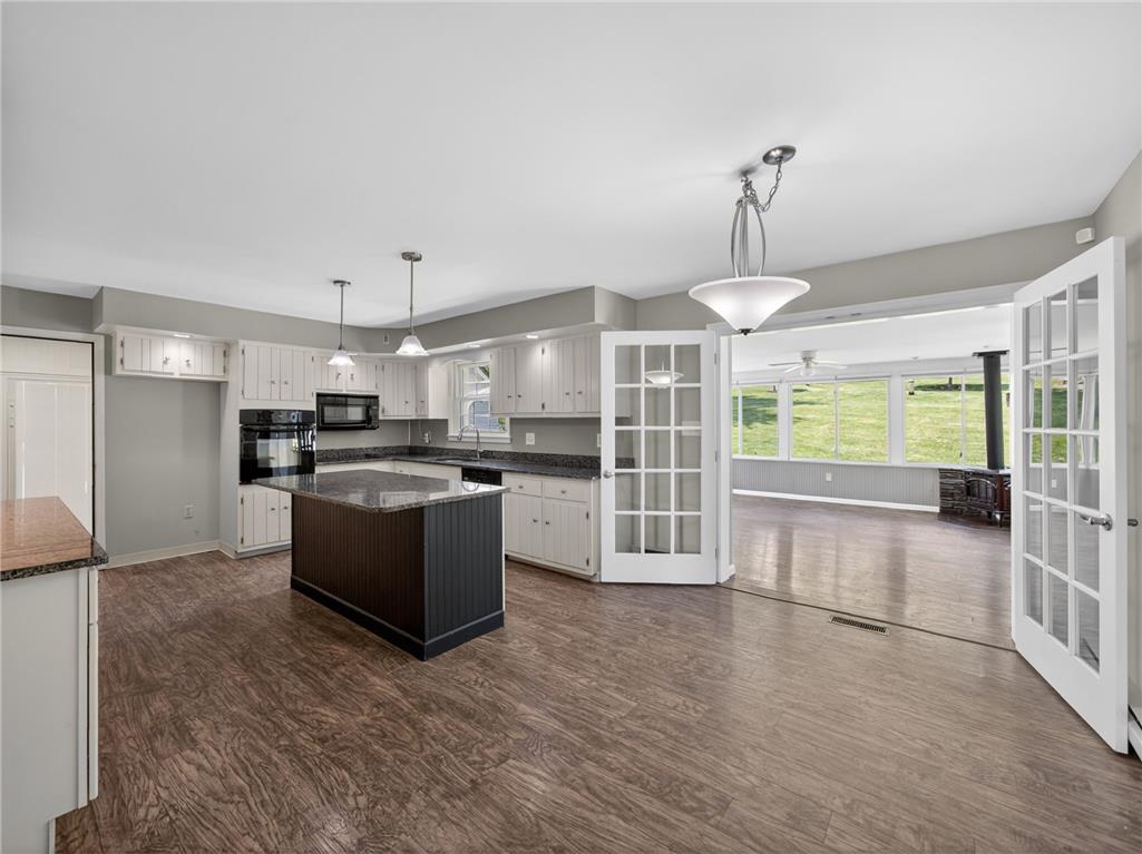 4701 Main Road West