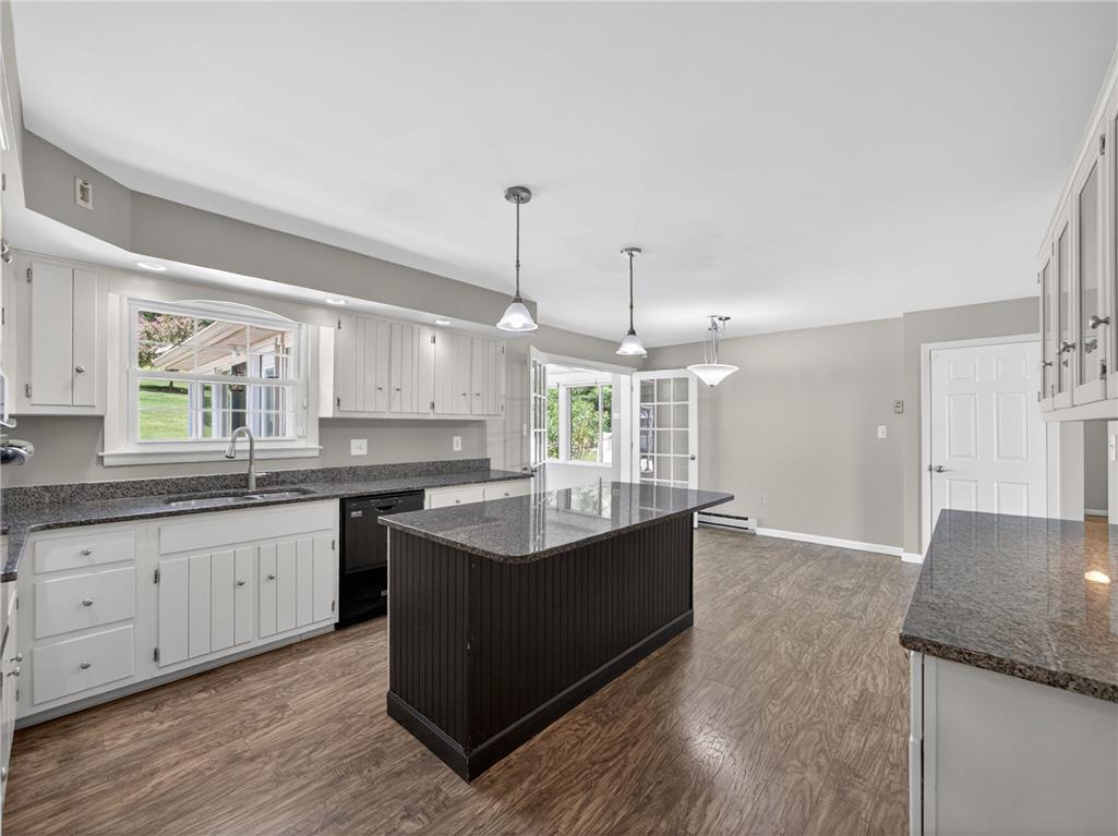 4701 Main Road West