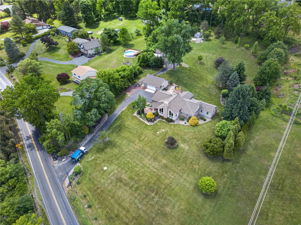 4701 Main Road West