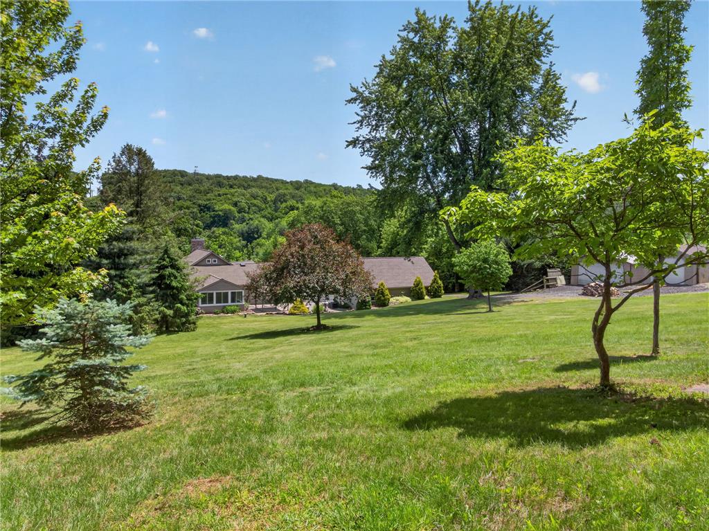 4701 Main Road West