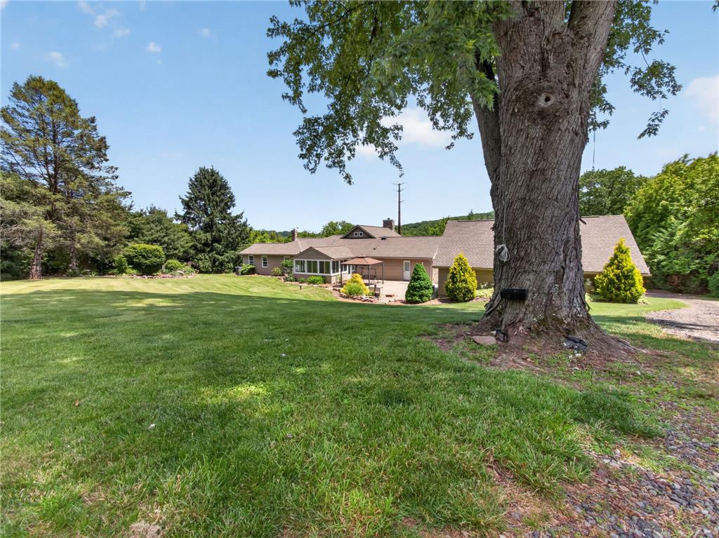4701 Main Road West