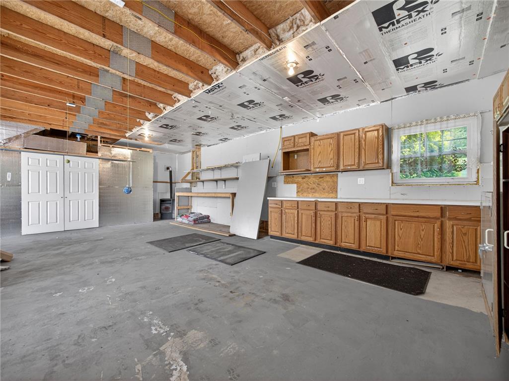 4701 Main Road West