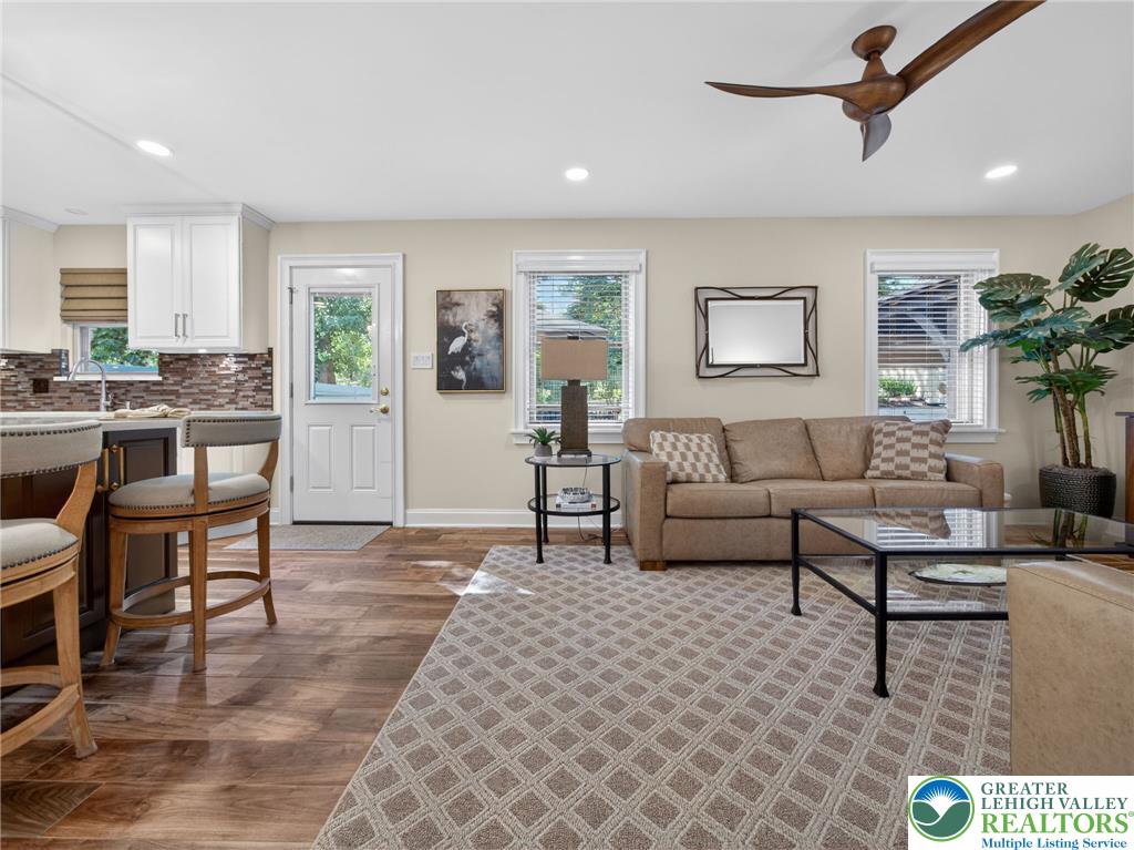 4180 Newport Drive