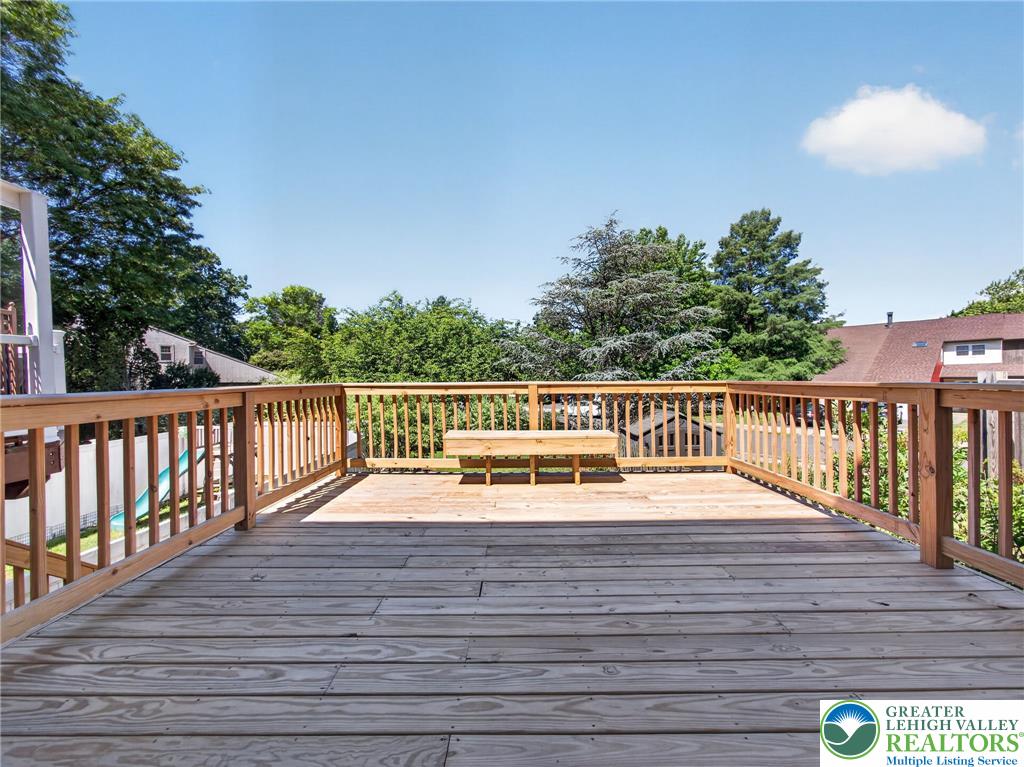 316 Parkside Drive