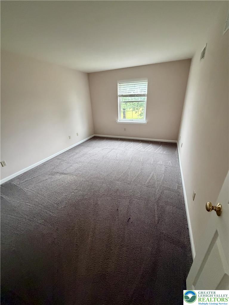 523 Kemmerer Lane
