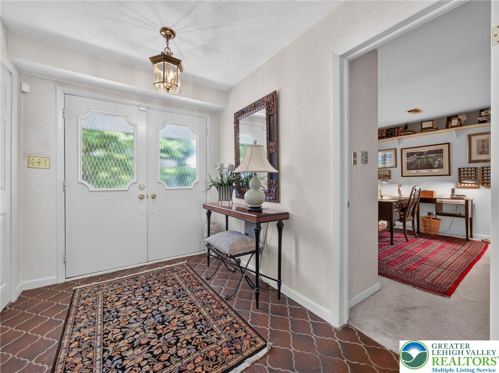 5463 Doris Drive