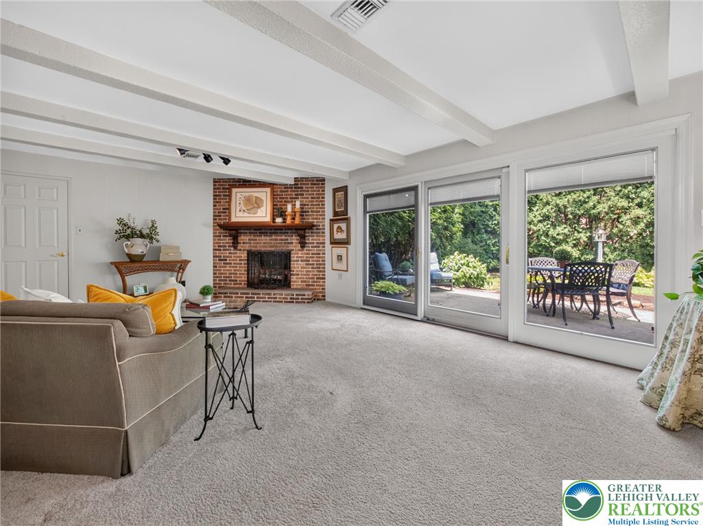 5463 Doris Drive