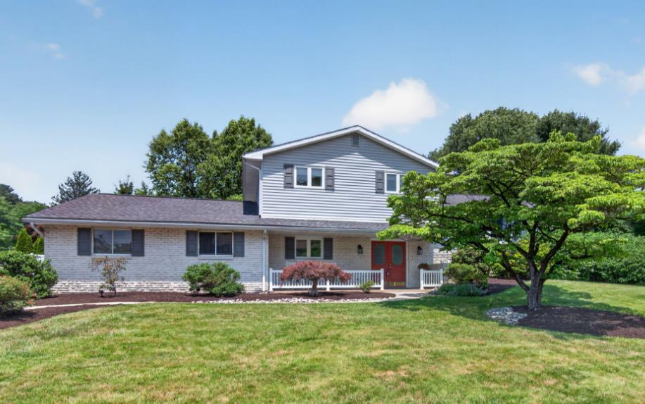 5463 Doris Drive