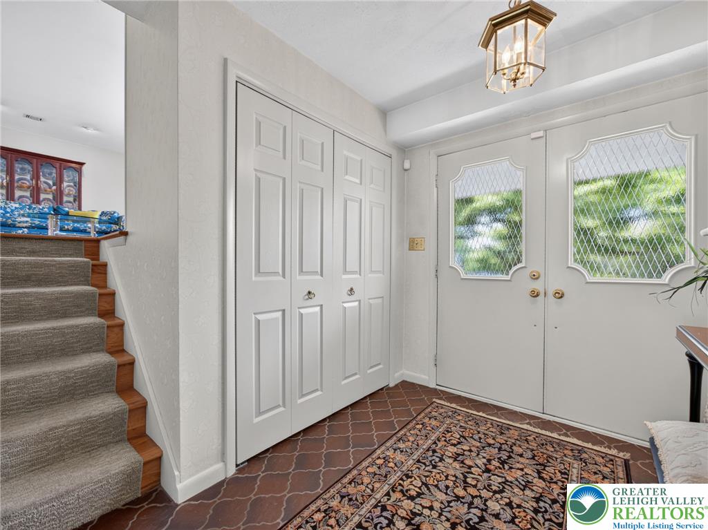 5463 Doris Drive