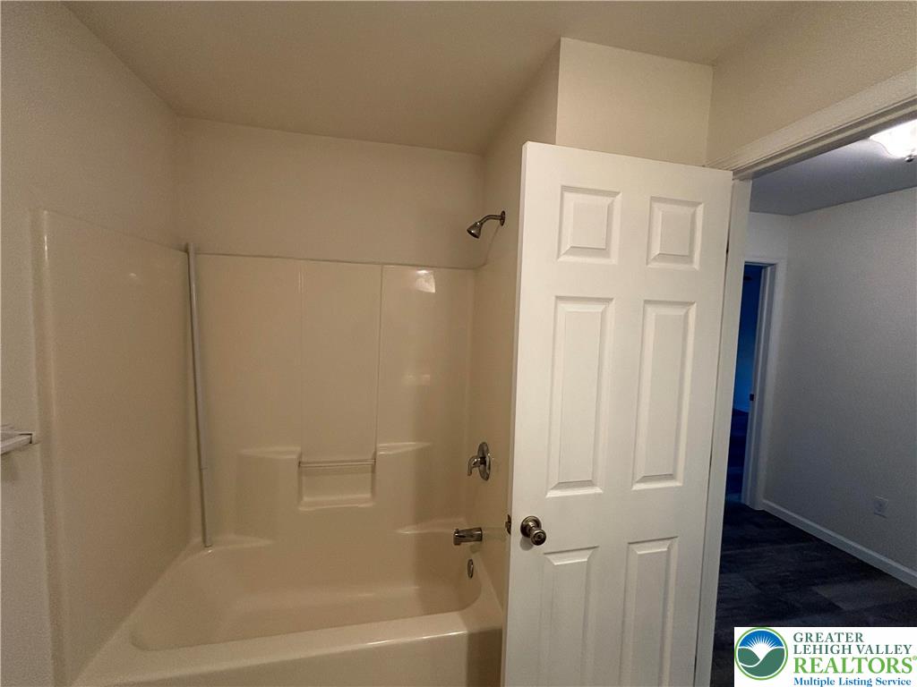 5054 Dale Trail