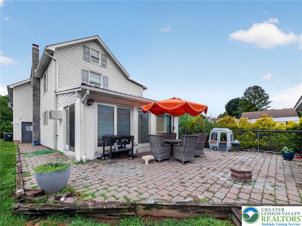 2628 Levans Road