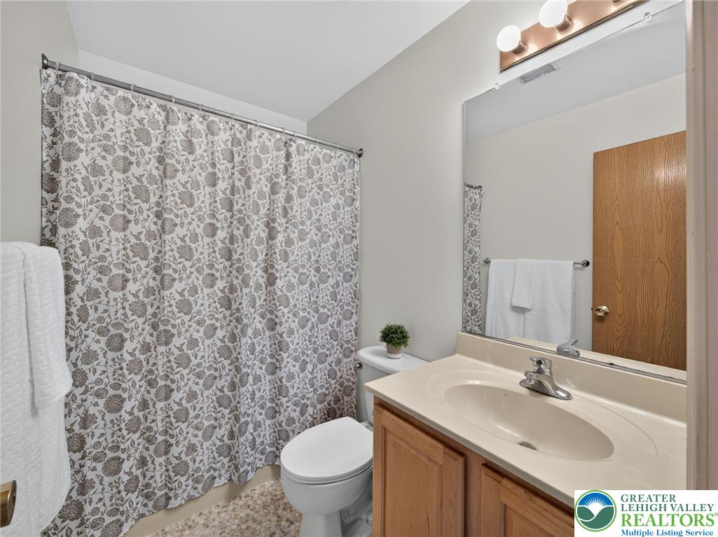 2886 Sequoia Drive