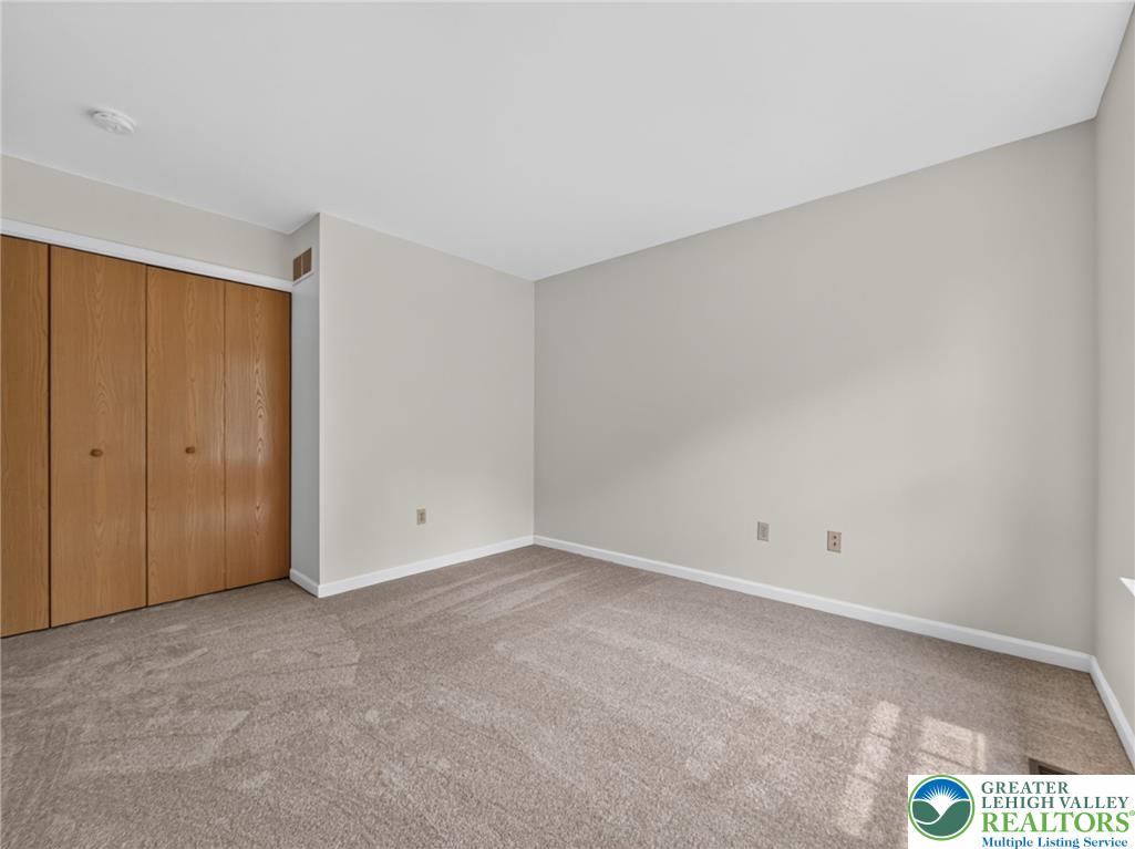 2886 Sequoia Drive