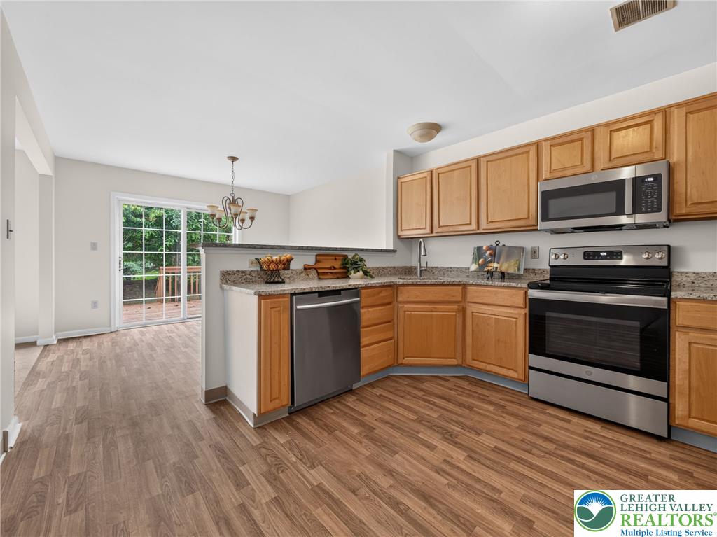 2886 Sequoia Drive