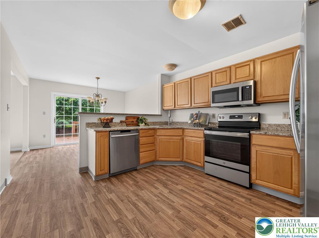 2886 Sequoia Drive