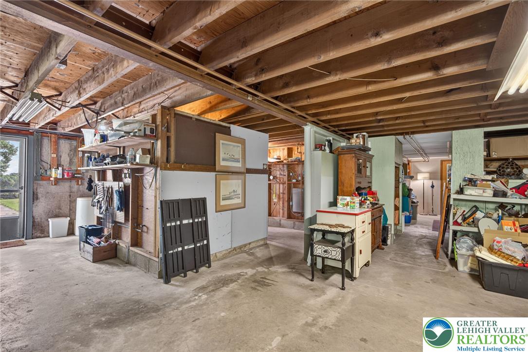 2944 Edgewood Court