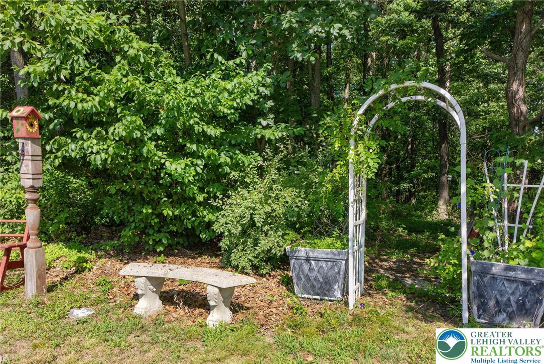 2944 Edgewood Court