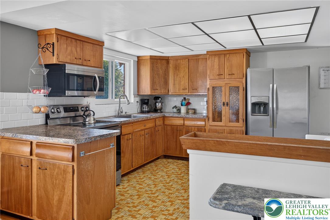 2944 Edgewood Court