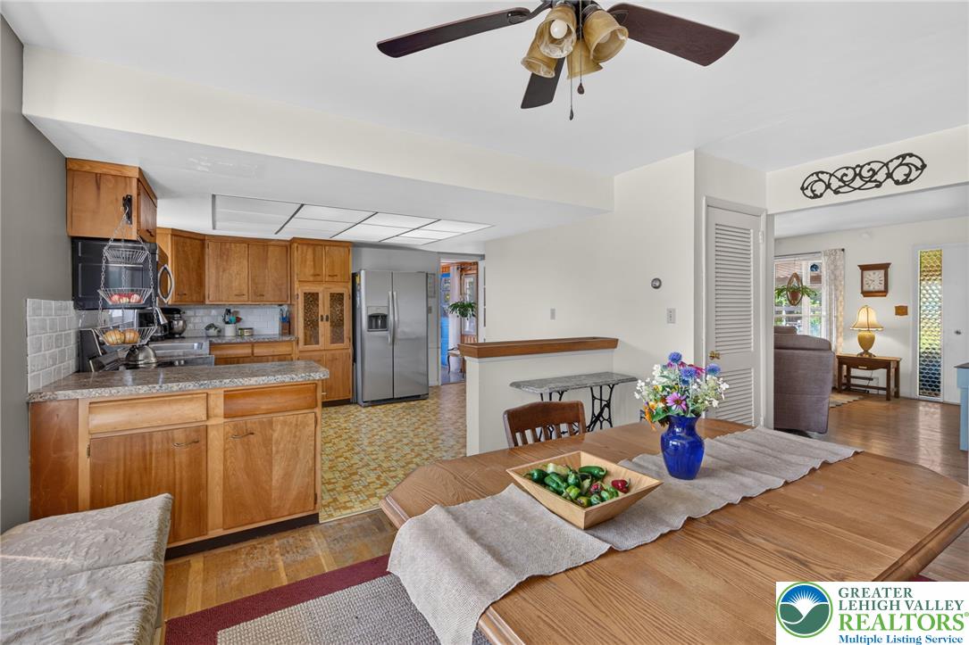 2944 Edgewood Court