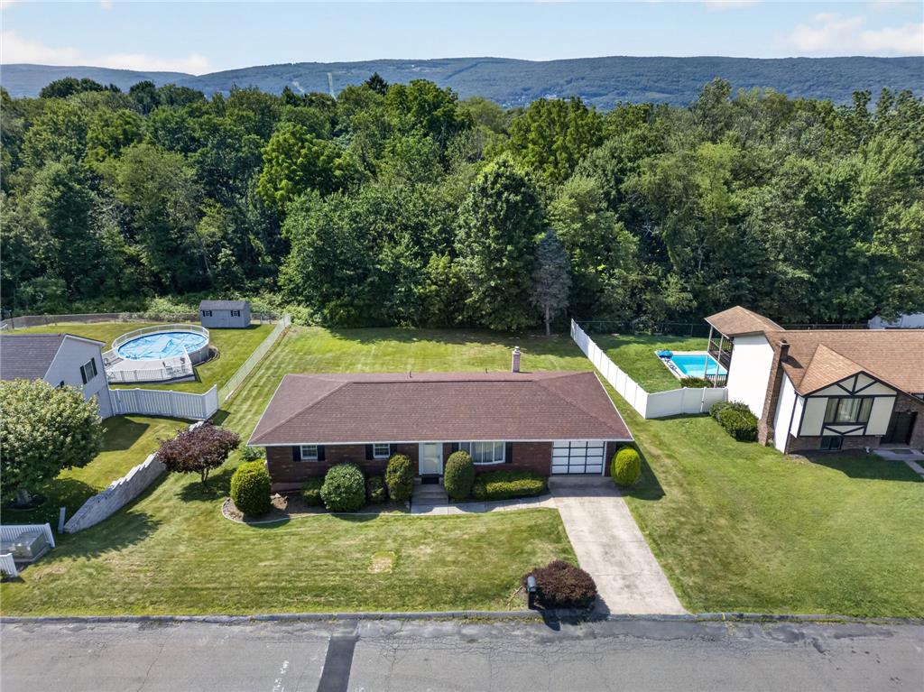 33 North Beech Road