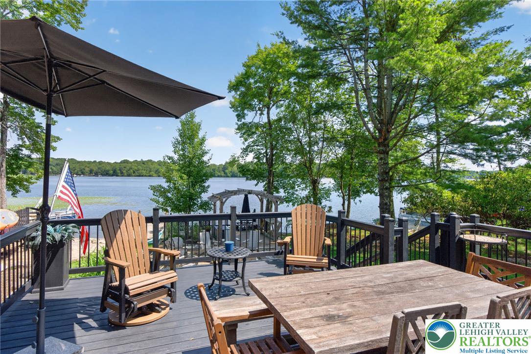 240 South Lake Drive