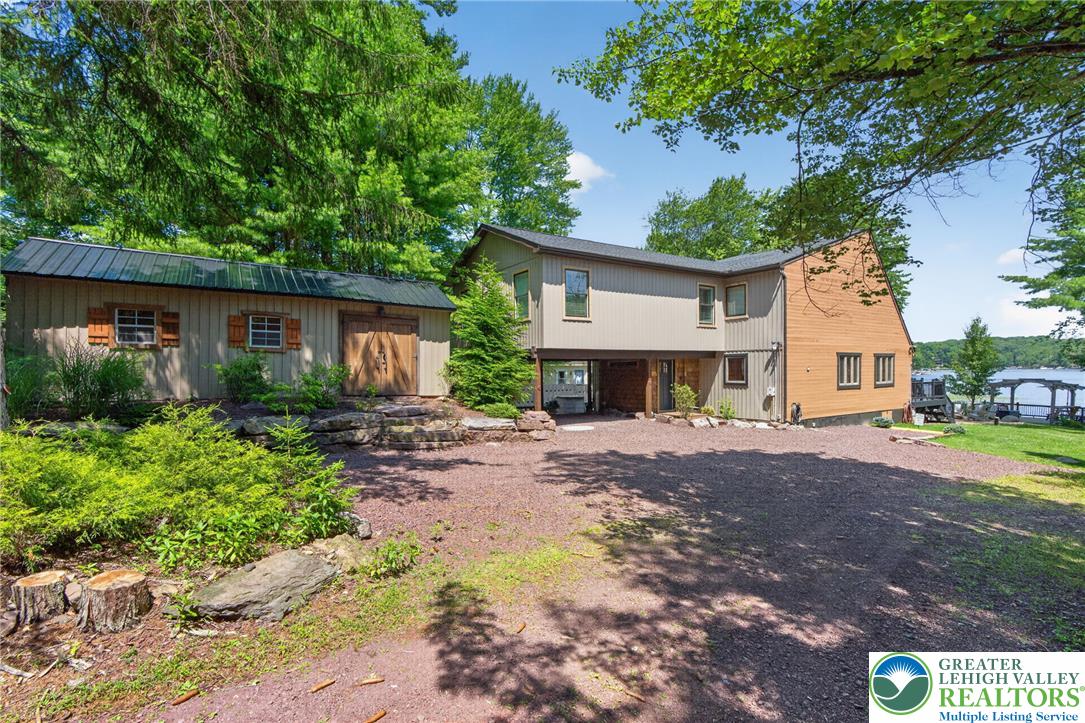 240 South Lake Drive