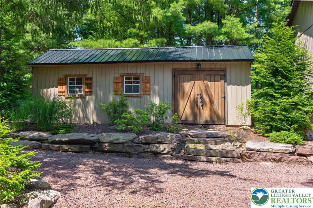 240 South Lake Drive